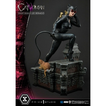 DC Comics Szobor 1/3 Catwoman 69 cm