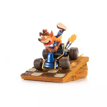 Crash Team Racing Nitro-Fueled Szobor Crash in Kart 31 cm