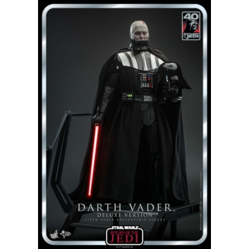Előrendelhető: Star Wars: Ep.VI Darth Vader Deluxe Verzió Figura 35 cm