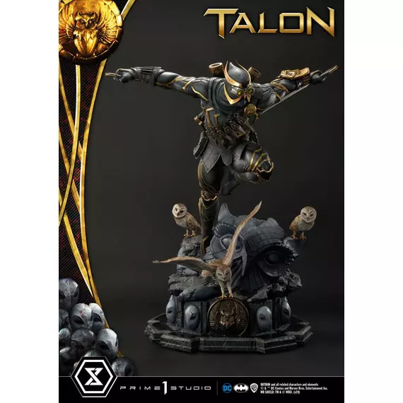 DC Comics Court of Owls Szobor Talon 75 cm