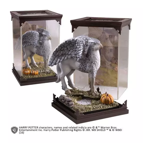 Harry Potter Magical Creatures Szobor Buckbeak 19 cm