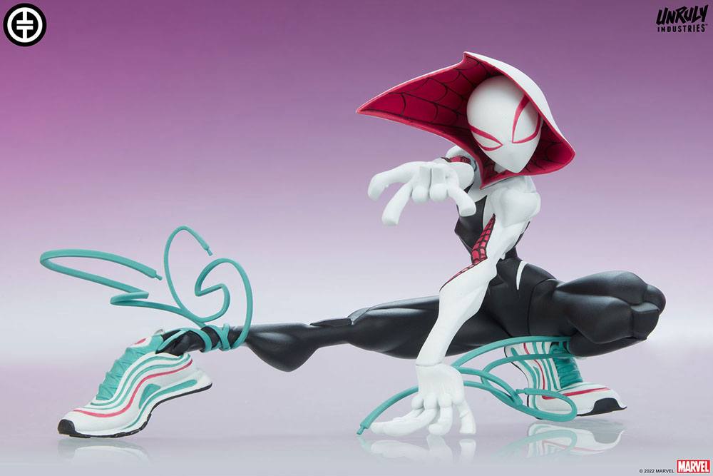 Marvel Designer Series Vinyl Szobor Ghost-Spider by Tracy Tubera 13 cm