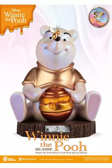 Disney Micimackó Disney Master Craft Szobor Winnie the Pooh Special Edition 31 cm