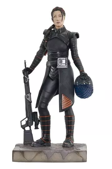 Előrendelhető Star Wars: The Mandalorian Szobor Fennec Shand 25 cm