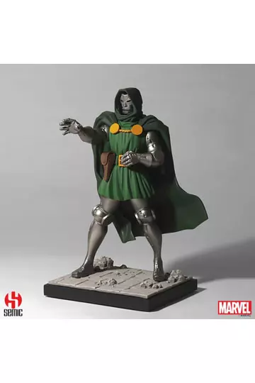 Előrendelhető Marvel Szobor Dr. Doom 26 cm